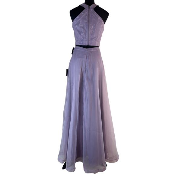 NWT Lulu's 2 Piece Set Ball Gown + Halter Crop Top Lilac Purple Prom Formal Sz M - Picture 1 of 12